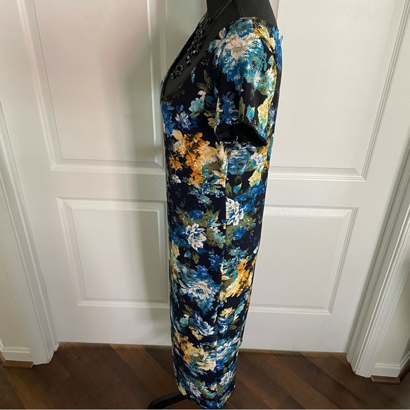 Dress by Status Array - Picture 3 of 3